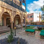Villa Dahlia